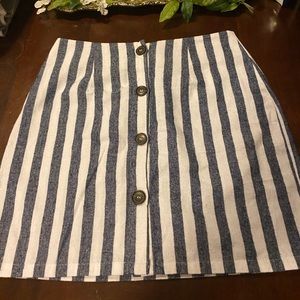 NWOT Button front Skirt
